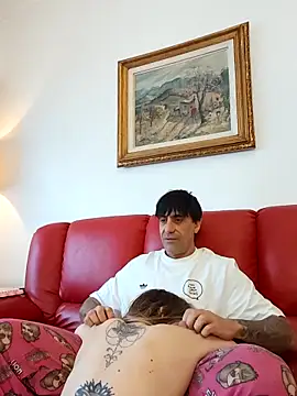 Elnonoykeila77 online show from April 3, 3:54 pm