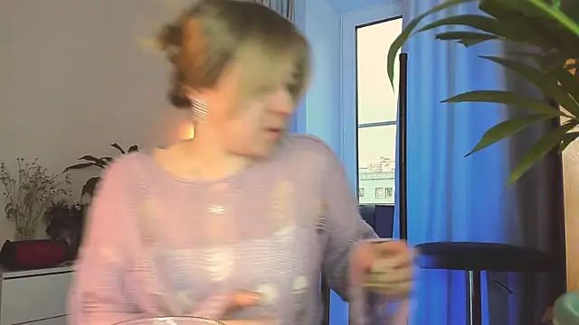 5 in one online show from April 17, 4:03 am