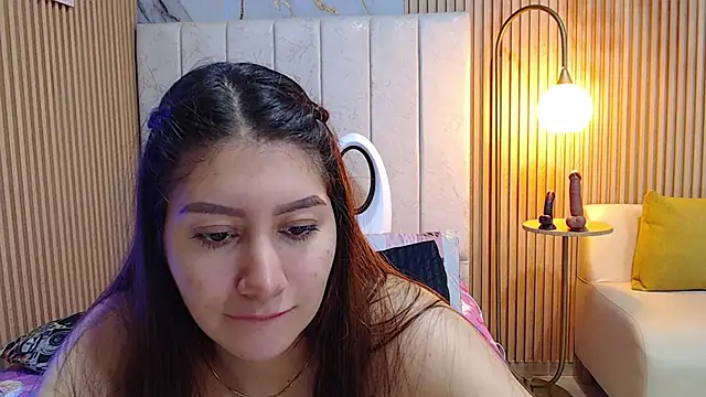 deepieredandwett online show from April 9, 9:15 am