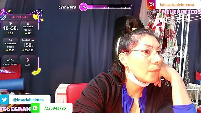 LaInsaciableIntensa online show from January 9, 2:27 am