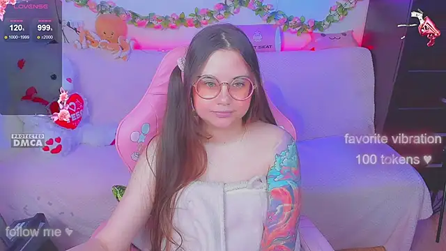 Lolisuccub online show from September 14, 6:06 pm