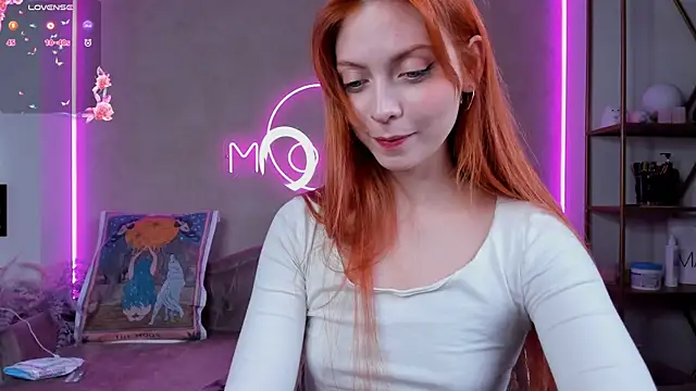 lika lil online show from November 4, 4:56 pm