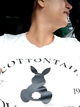 keilymadam online show from September 17, 1:20 pm