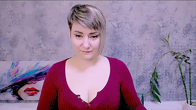 Djullia online show from November 13, 5:06 am