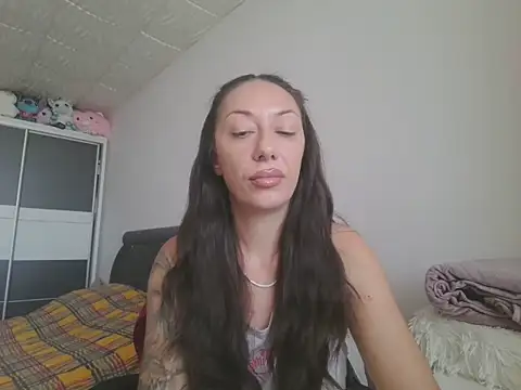 MeliEva online show from October 21, 10:52 am