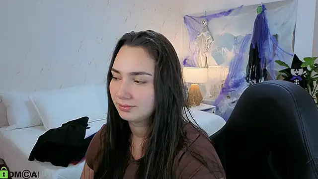 ava blue online show from October 20, 7:50 pm