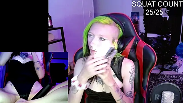 alicewonder09 online show from November 23, 7:21 am