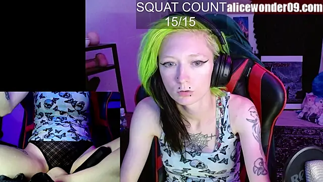 alicewonder09 online show from November 4, 6:07 am