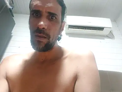 Hotcasados69 online show from February 5, 5:10 am