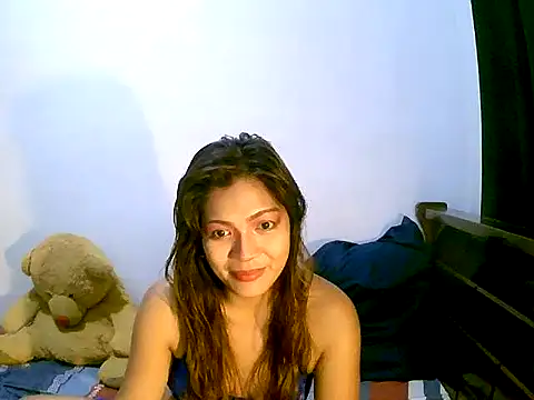 Snapshot of sweetvirginia01 chatting on September 17, 3:21 pm sweetvirginia01 online show from September 17, 3:21 pm