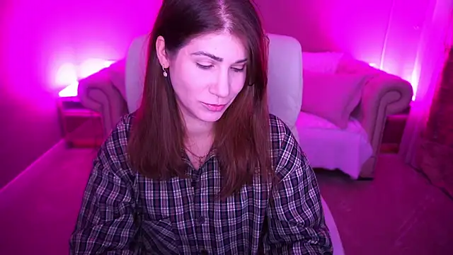 CassandraGood online show from December 2, 7:32 am