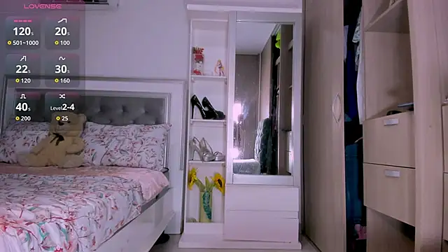 sharonDulce online show from September 23, 3:37 am