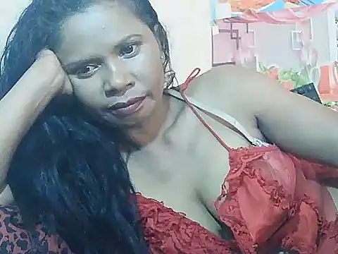 Snapshot of Hyncam chatting on October 30, 7:11 am Hyncam online show from October 30, 7:11 am