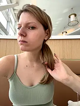 MaryHiggins online show from September 12, 10:56 am