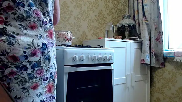 Anabelldestiny online show from April 10, 8:20 am