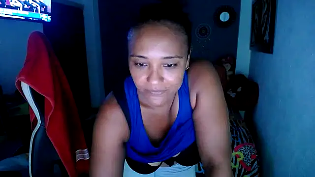 marysol83 online show from March 28, 12:11 am