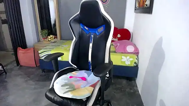 marysol83 online show from March 14, 1:50 am