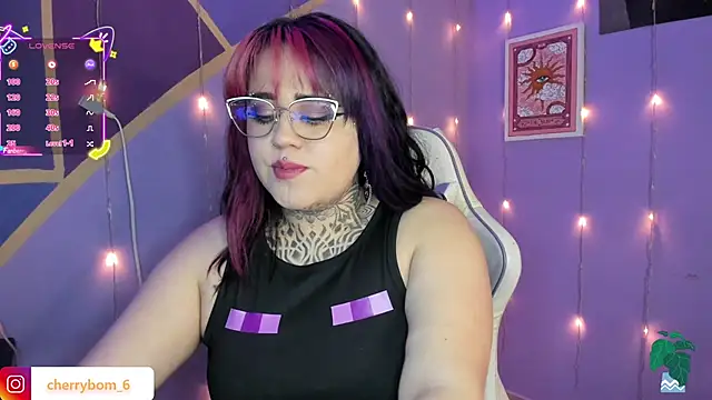 cherrybom  online show from September 13, 1:57 am