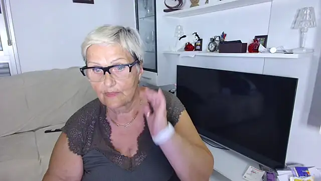 Selenna57 online show from June 7, 4:47 pm