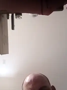 Dz702 online show from March 12, 5:15 pm