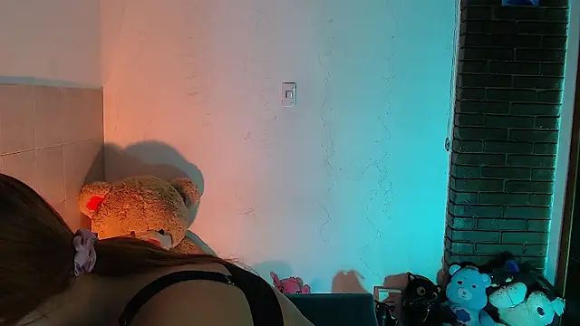 Im sarah online show from March 31, 7:19 am