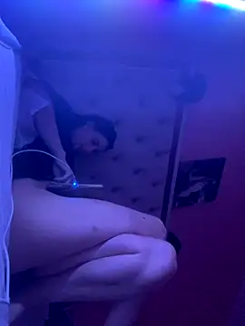 Flossy Vettie online show from October 15, 4:09 pm