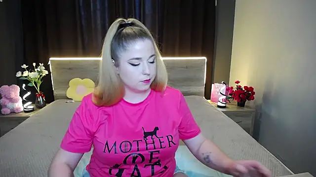 JessikaDaniel online show from November 18, 8:59 am