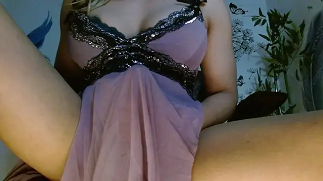 Snapshot of 10inchBigCUMSHOT chatting on September 15, 2:47 pm 10inchBigCUMSHOT online show from September 15, 2:47 pm