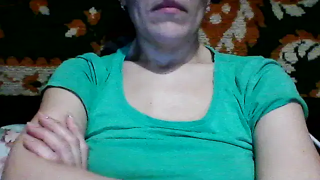 SunnyAmorre online show from January 8, 9:41 pm