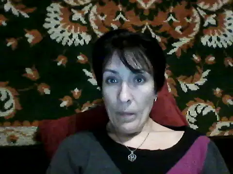 SunnyAmorre online show from November 4, 9:47 am