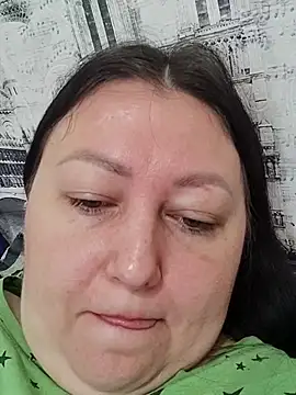 Snapshot of Rini333 chatting on October 16, 11:13 am Rini333 online show from October 16, 11:13 am