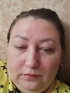 Snapshot of Rini333 chatting on September 14, 2:53 am Rini333 online show from September 14, 2:53 am