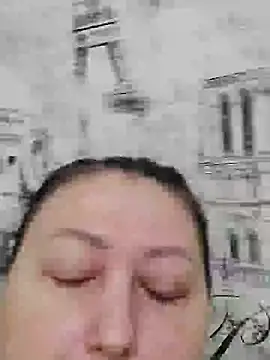 Snapshot of Rini333 chatting on October 11, 6:40 am Rini333 online show from October 11, 6:40 am