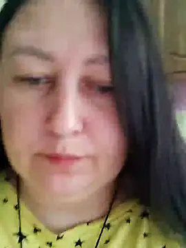 Snapshot of Rini333 chatting on October 2, 12:10 pm Rini333 online show from October 2, 12:10 pm