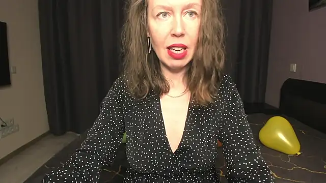 BrendaCain online show from March 14, 1:39 am