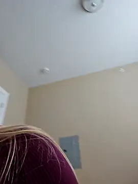 Snapshot of AmethystFoxx chatting on October 17, 7:50 pm AmethystFoxx online show from October 17, 7:50 pm