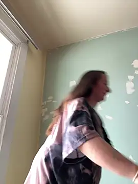 Mini And The Bear online show from March 5, 3:30 pm