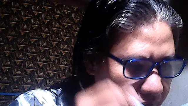 sweetsosie18 online show from July 5, 9:04 am