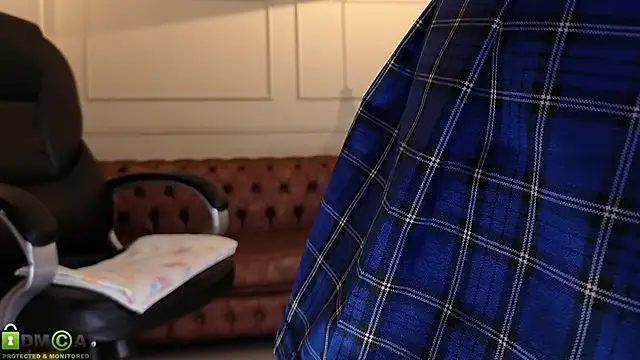 ROSE  15 online show from April 1, 1:41 pm