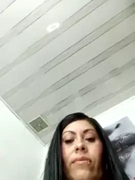 Tania mature online show from March 11, 5:59 pm