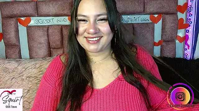 ValerieDiiamond online show from March 7, 5:14 am