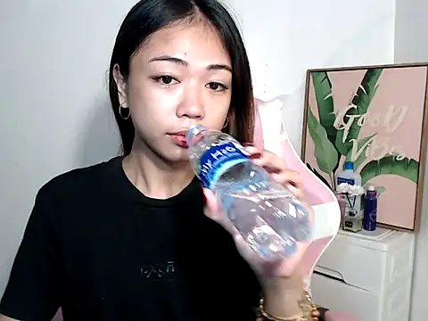 urfantacyjamaica online show from September 18, 6:12 am