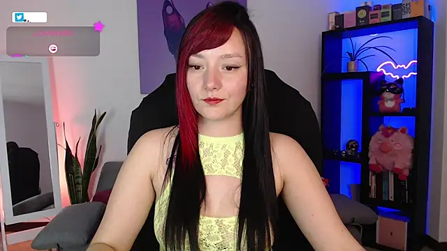 S Lilith  online show from May 6, 12:03 am
