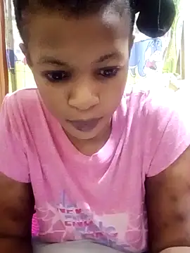 sexpetite online show from December 3, 5:32 am