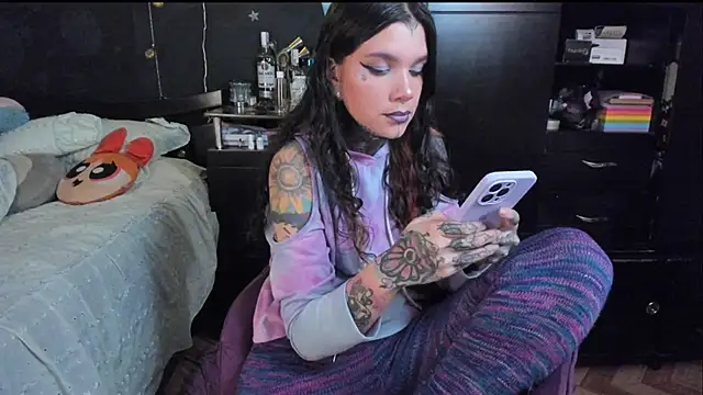 Lilmarieee online show from September 23, 10:52 pm