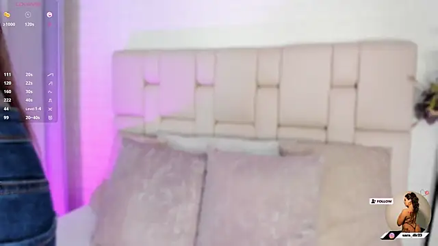 nataly clark  online show from December 2, 8:11 pm