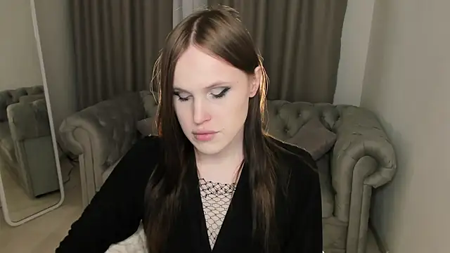 EffieMinki online show from April 16, 9:03 pm