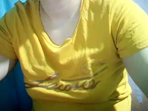 ashlylove25 online show from December 17, 6:45 pm