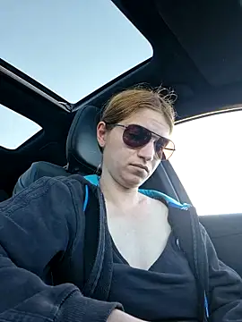 Mercedeswoman8 online show from April 25, 5:32 pm