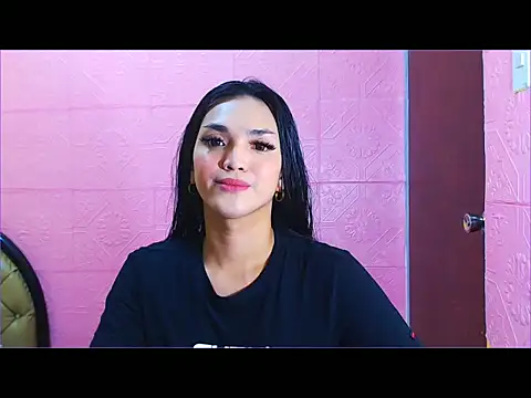 Snapshot of WONDERWOMAN2023 chatting on October 9, 4:05 am WONDERWOMAN2023 online show from October 9, 4:05 am